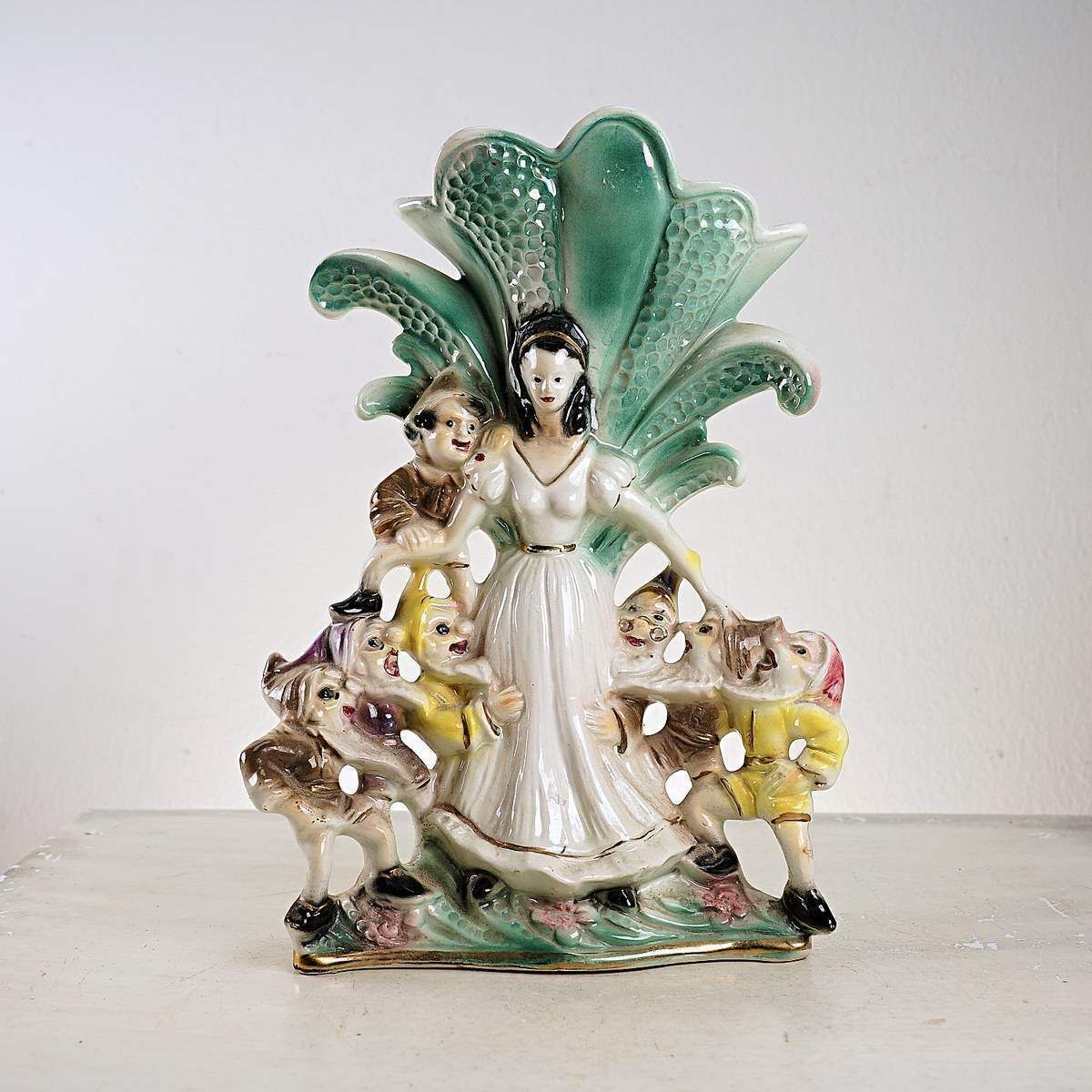 Factori Ceramic Vase From The 1950s, Snow White And The Seven Dwarfs