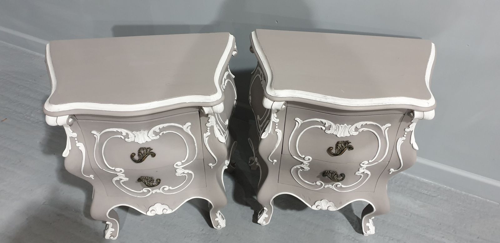 Super Pair Rococo Bedside Chests Of Drawers photo buy