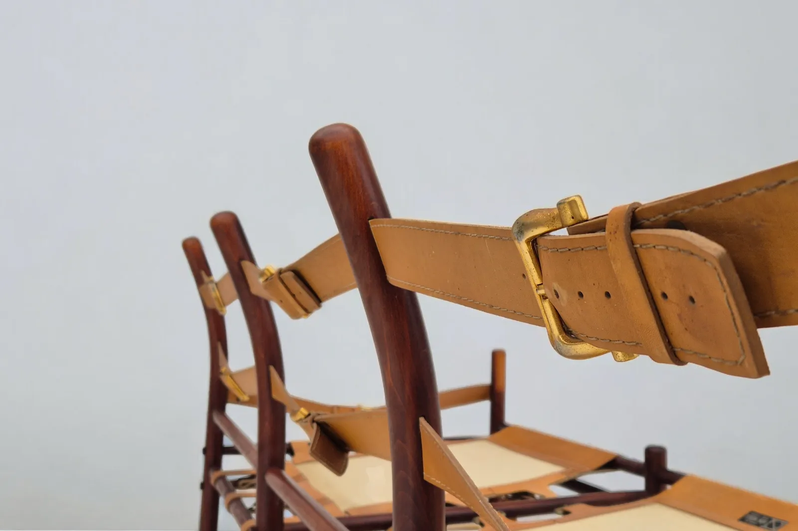 photo furniture 1960s, Scandinavian Design By Arne Norell, Sofa, Leather, Beech Wood, Model "Kontiki", Original Condition.