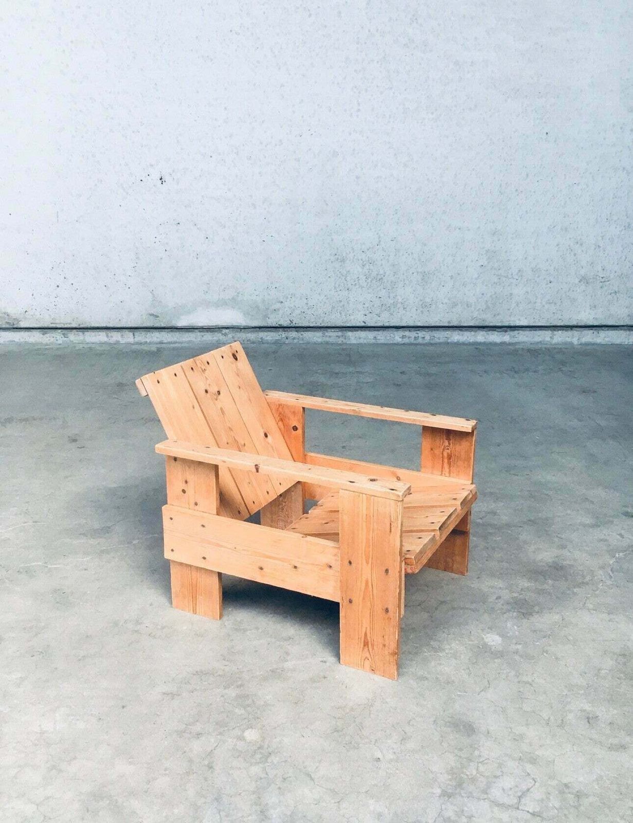 photo furniture De Stijl Movement Dutch Design Pine Crate Chair By Gerrit Rietveld