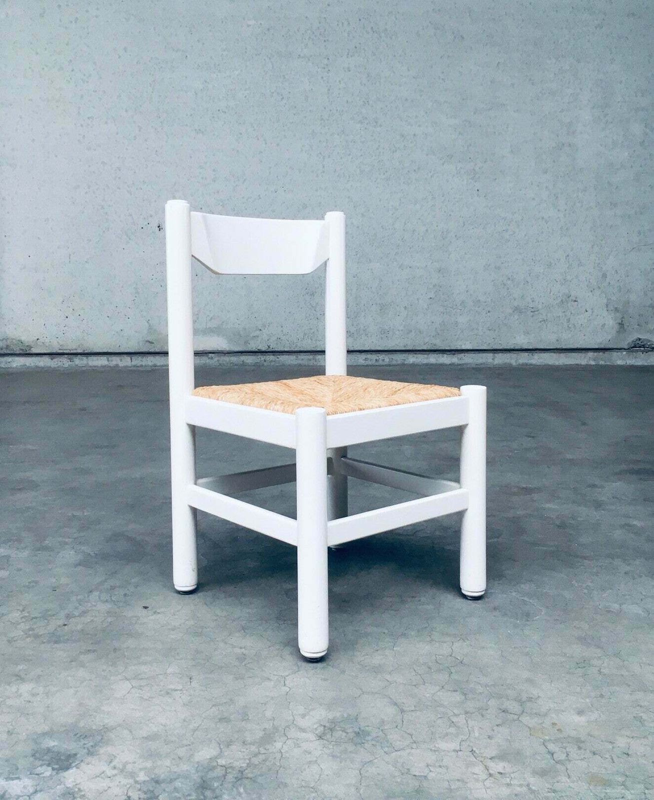 Meubels Carimate Model Stoelen, Set Van Twee – Italië, Ca. Jaren 1970 photo