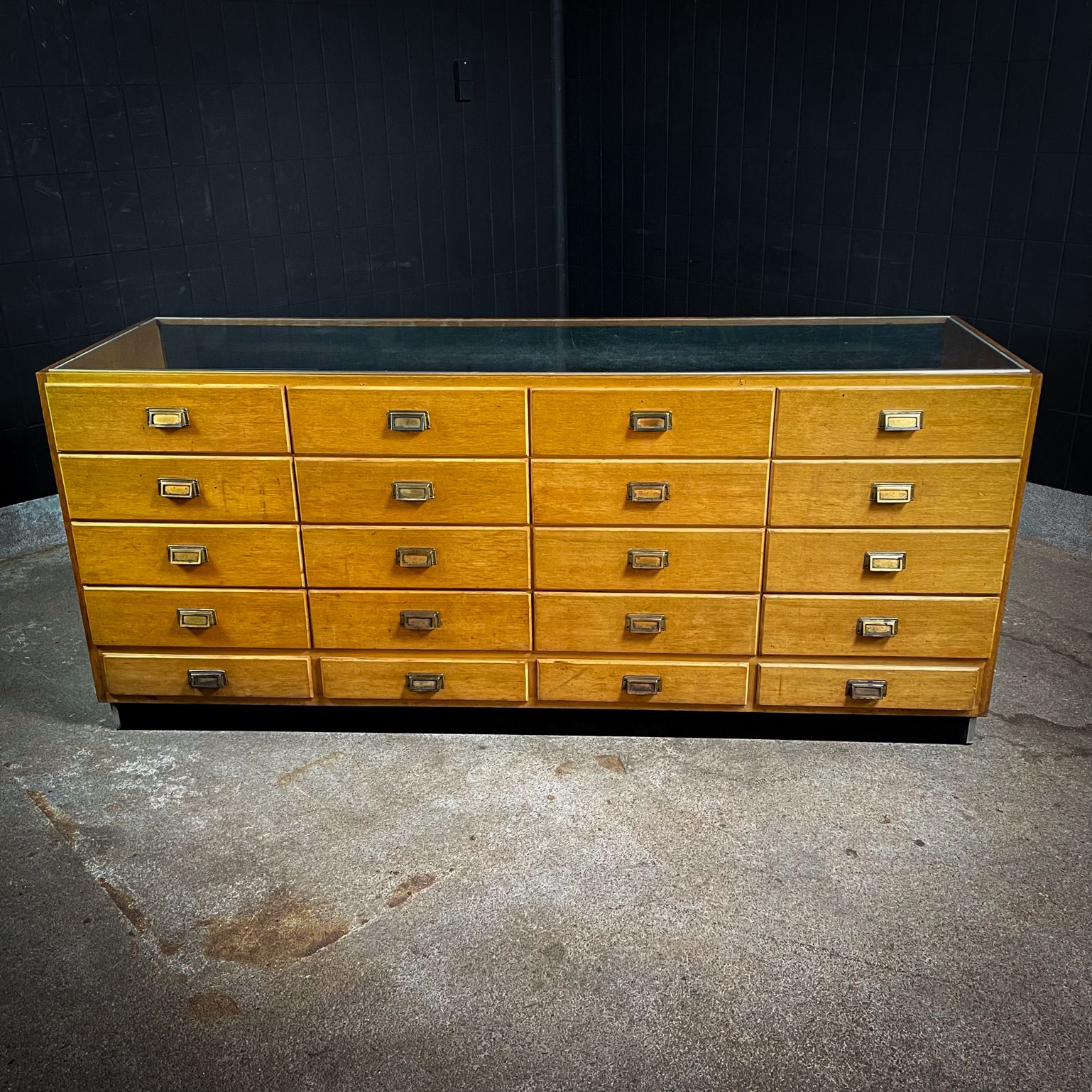 photo for sale Mid Century Counter – 1950s, Germany