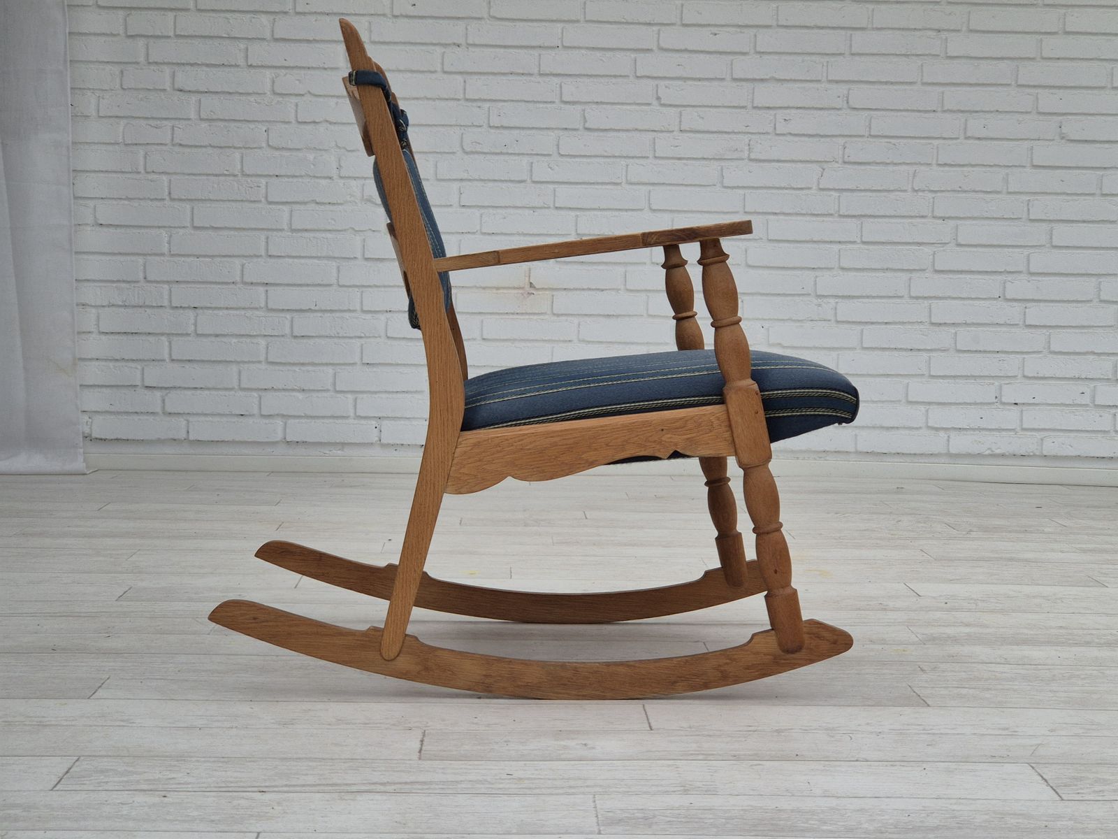 1970s, Danish Design, Oak Wood Rocking Chair With Footstool, Furniture Wool, Original Condition. photo buy