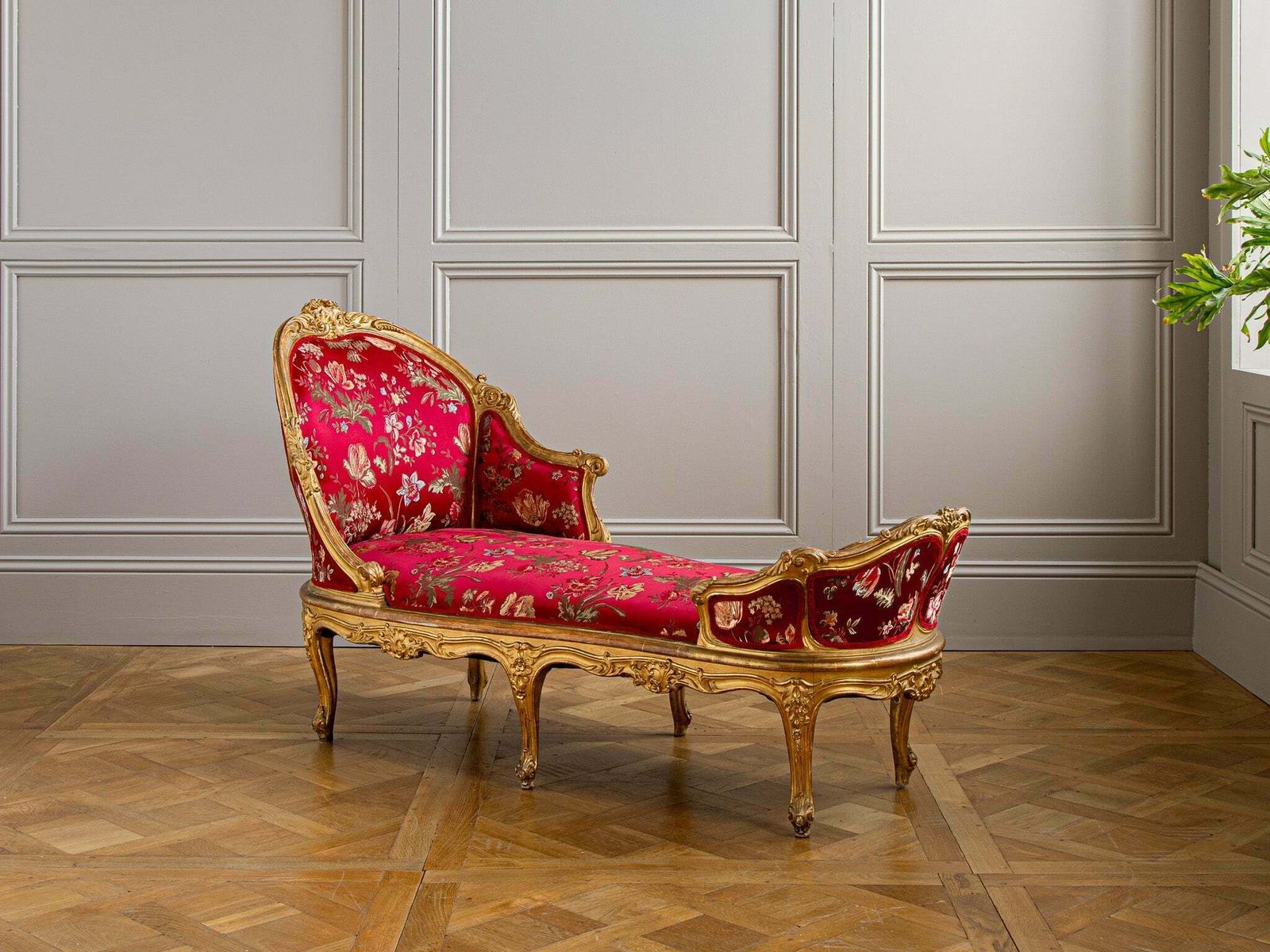 photo furniture Italian Giltwood Lxv Style Chaise Longue, Circa Late 1800's