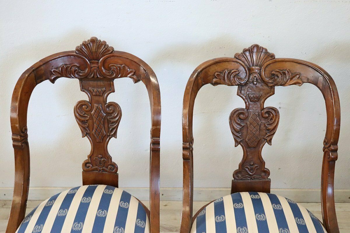 photo buy Dining Chairs In Carved Walnut, Early 19th Century, Set Of 4