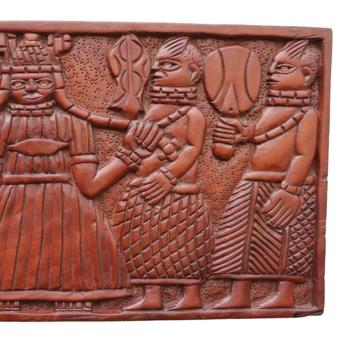 Large Solid Carved Teak Wood African Panel Depicting African Queen And Subdits, African Tribal Wall Art, Mid Century African Panel photo vinterior