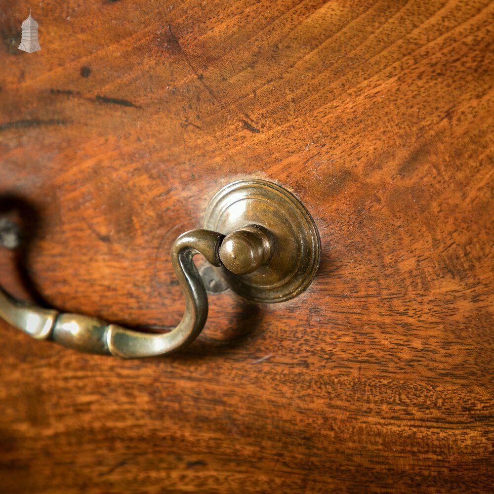 photo furniture Mahogany Chest On Chest, 18th C Georgian