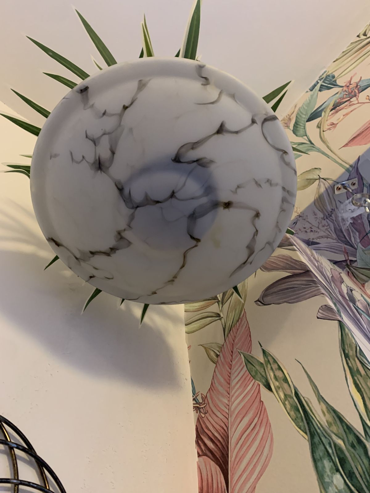 Gorgeous White And Gray, Marble Effect Coloured Glass, Art Deco Style Light Bowl/Shade. photo vinterior