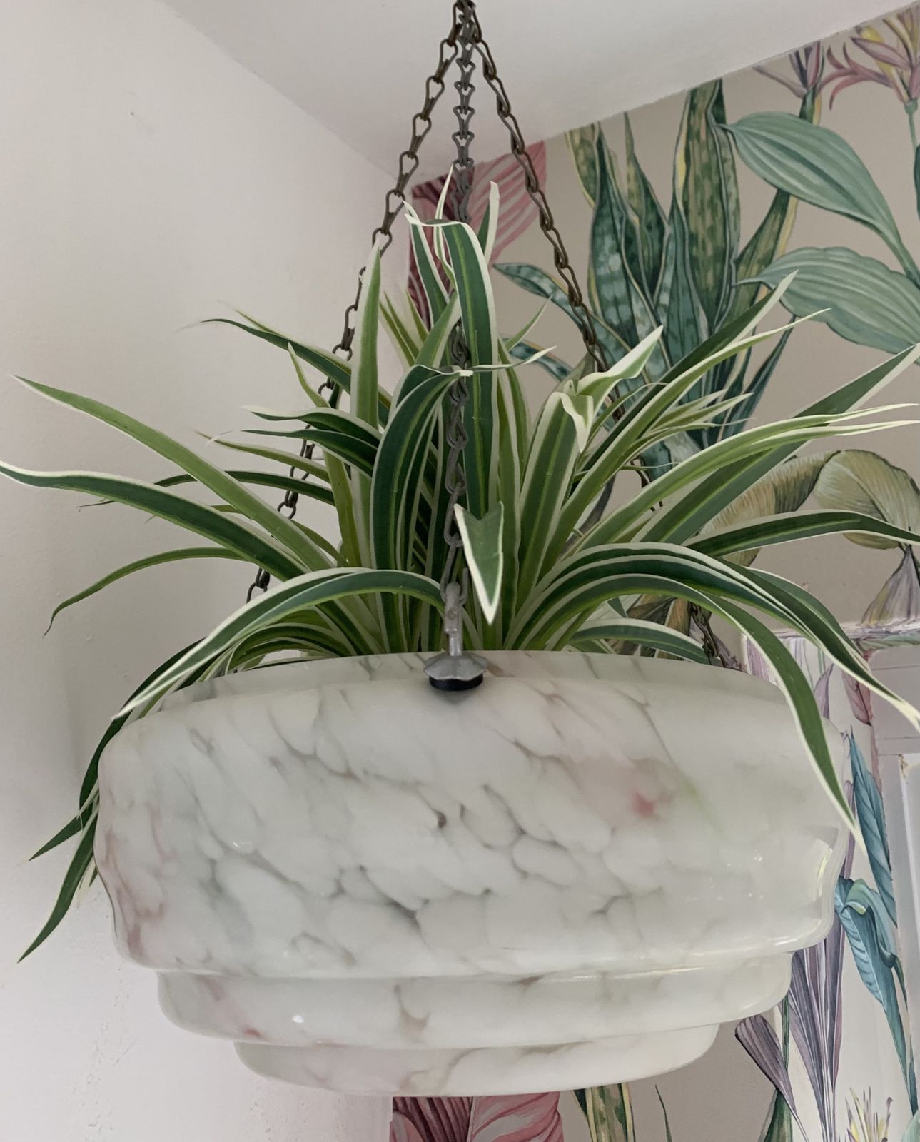 Gorgeous White And Pink, Marble Effect Coloured Glass, Art Deco Style Light Bowl/Shade. photo Lighting