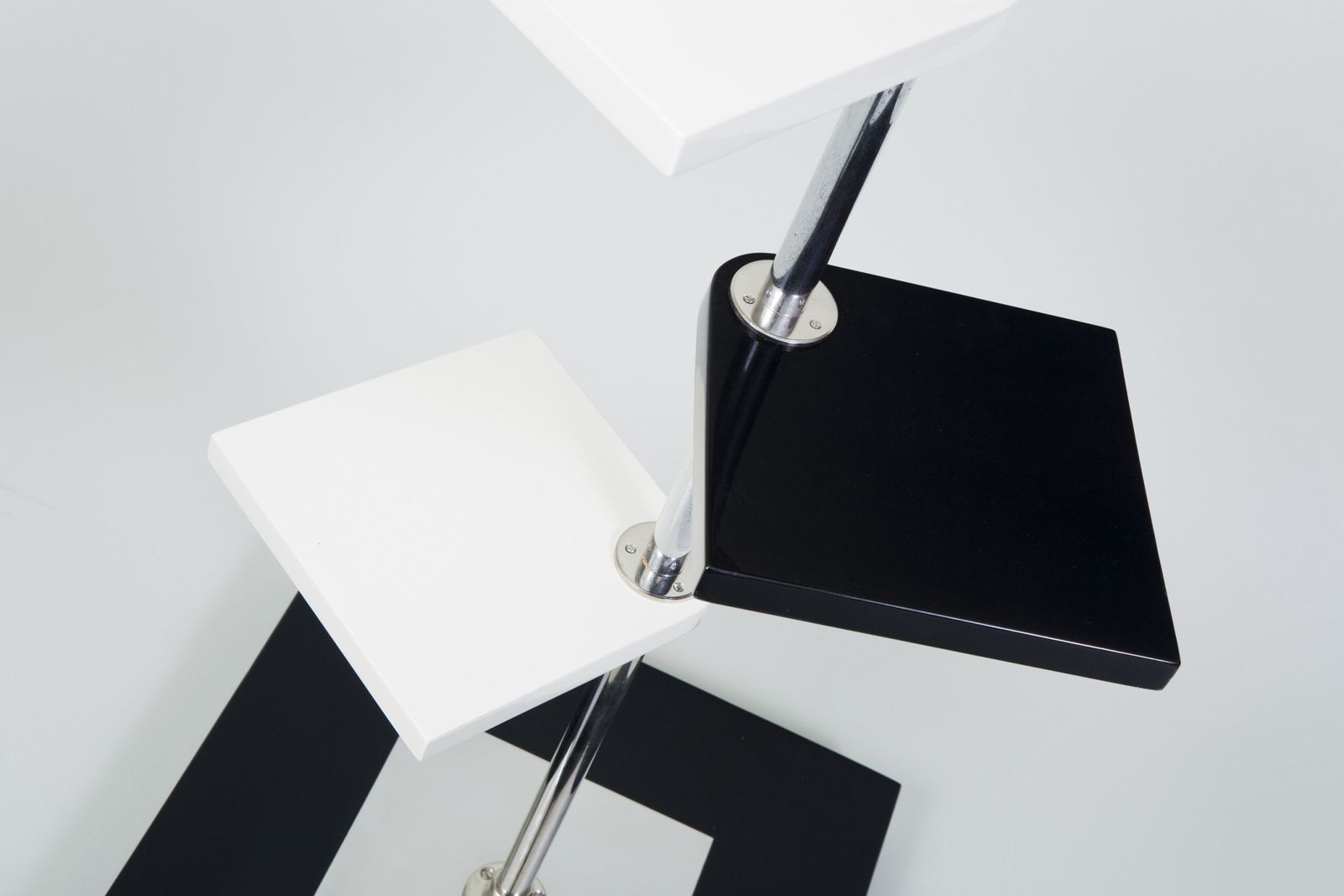Restored Bauhaus Flower Pedestal, By Robert Slezák, Chrome, Steel, Czech, 1930s photo 1250.0