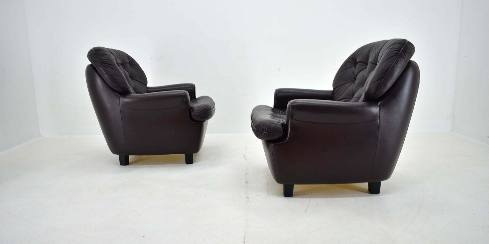 Design , Scandinavian , Leather Armchairs By Peem, 1970s, Finland photo Furniture