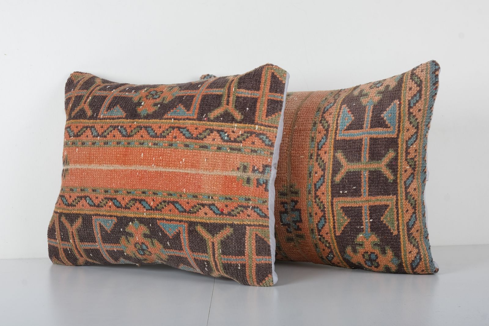 Pair Of Faded Wool Carpet Lumbar Cushion Covers   Set Of Two Rustic Decor Pillow Case photo for sale