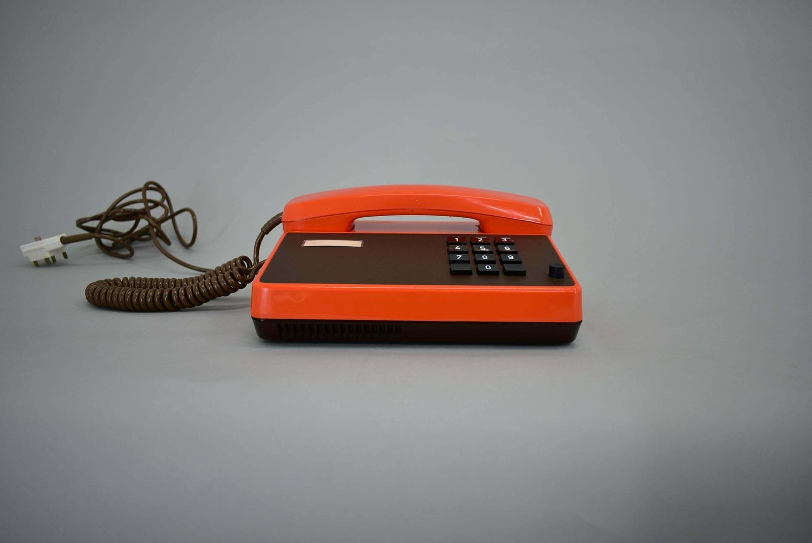 304.0 Mid Century Functional Tesla Phone 1985, Czechoslovakia photo