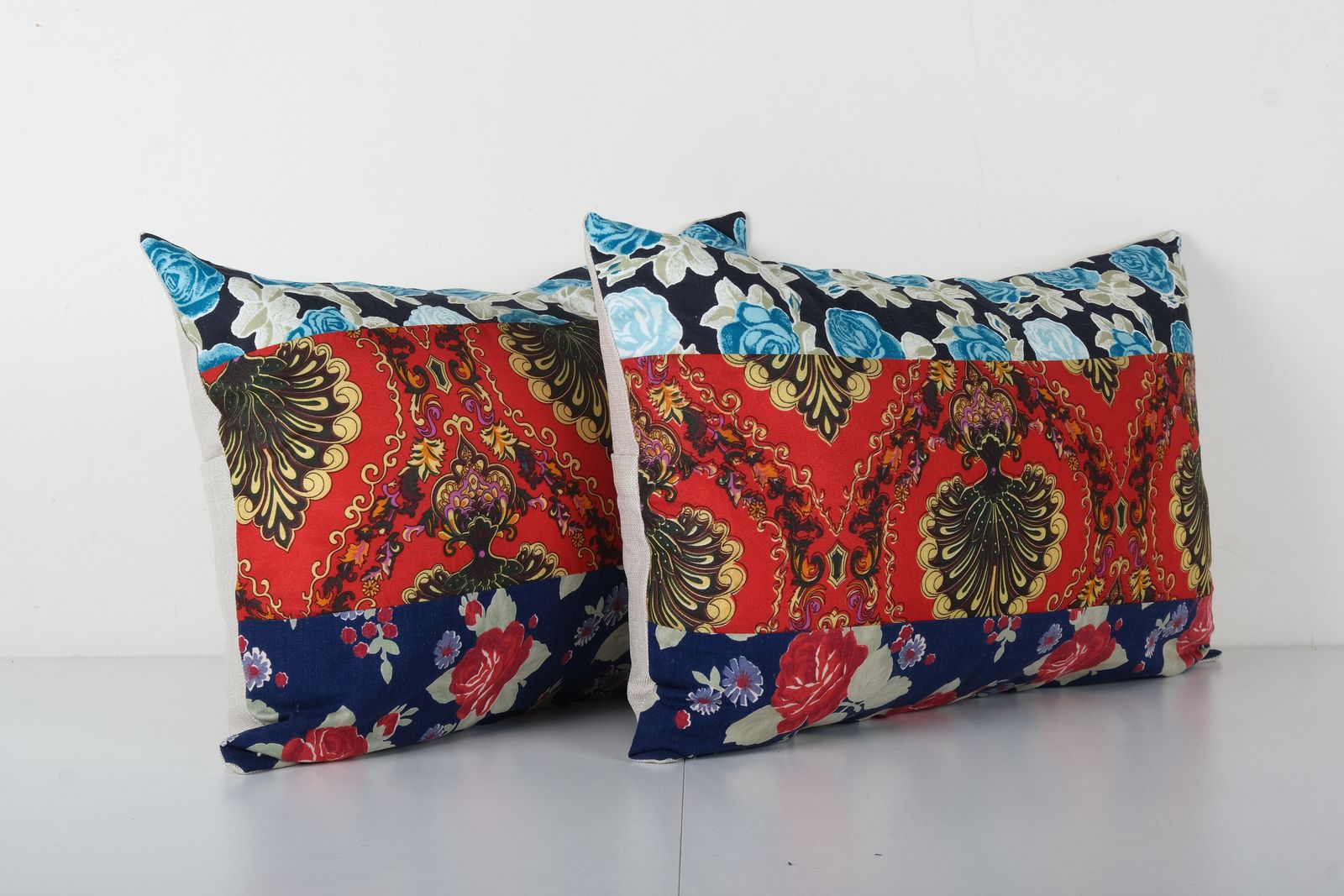 Old Caucasian Trade Cloth Pillow, Set Of Two Floral Roller Print Cushion Cover On Cotton photo furniture