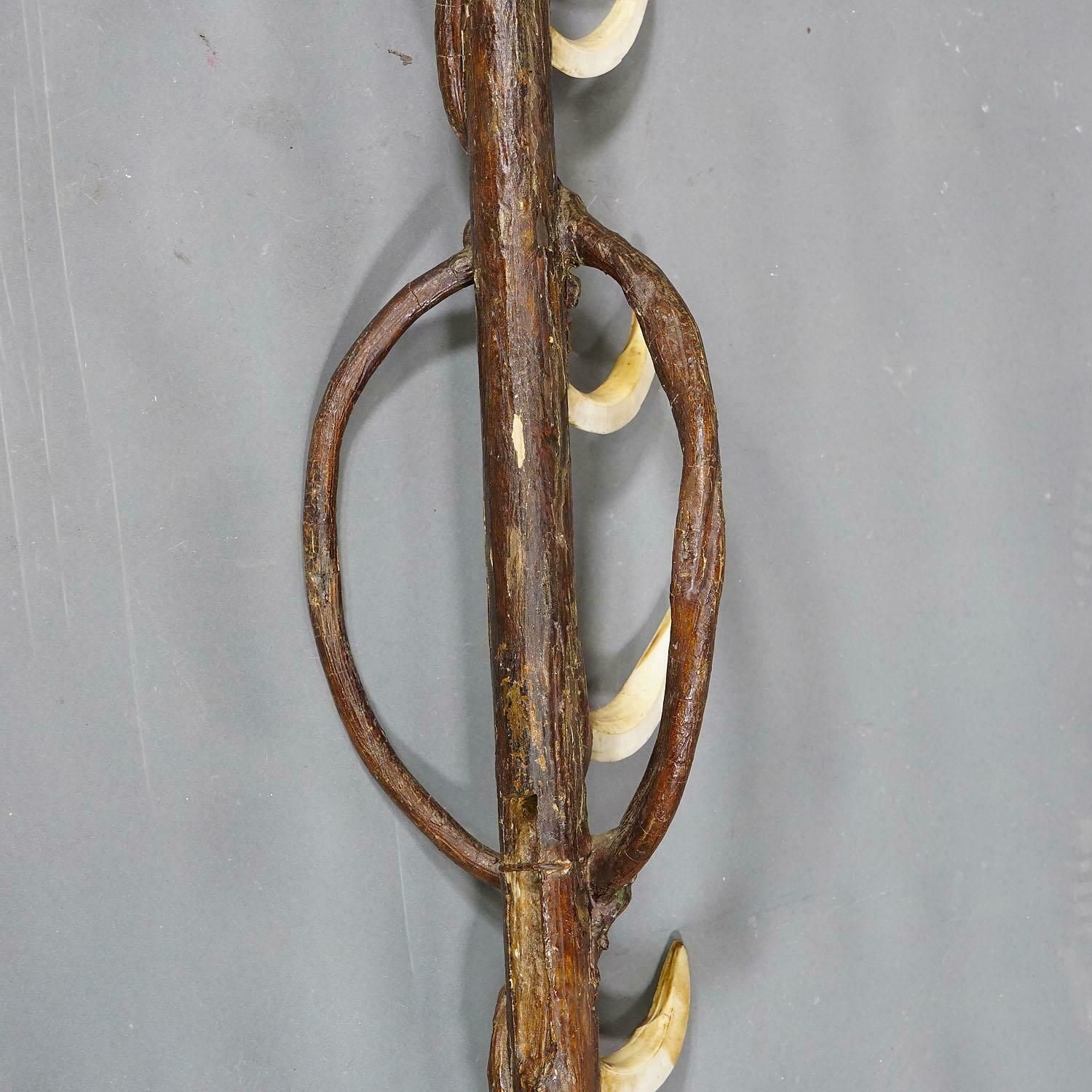 photo vintage A Pair Antique Black Forest Gun Holders, Austria Late 19th Century
