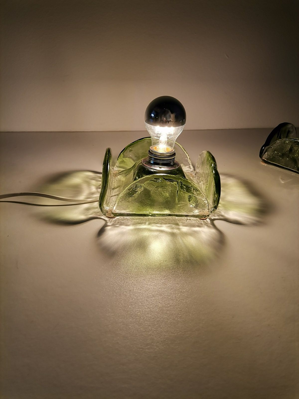 Pair Of Mid Century Clover Shaped Murano Bedside Lamps / Glass Night Light / 70s Yugoslavia photo Lighting