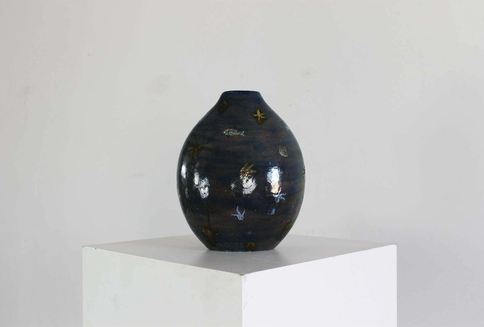 Angelo Ungania Vase In Blue Ceramic With Marine Decorations 1940s Italy photo for sale
