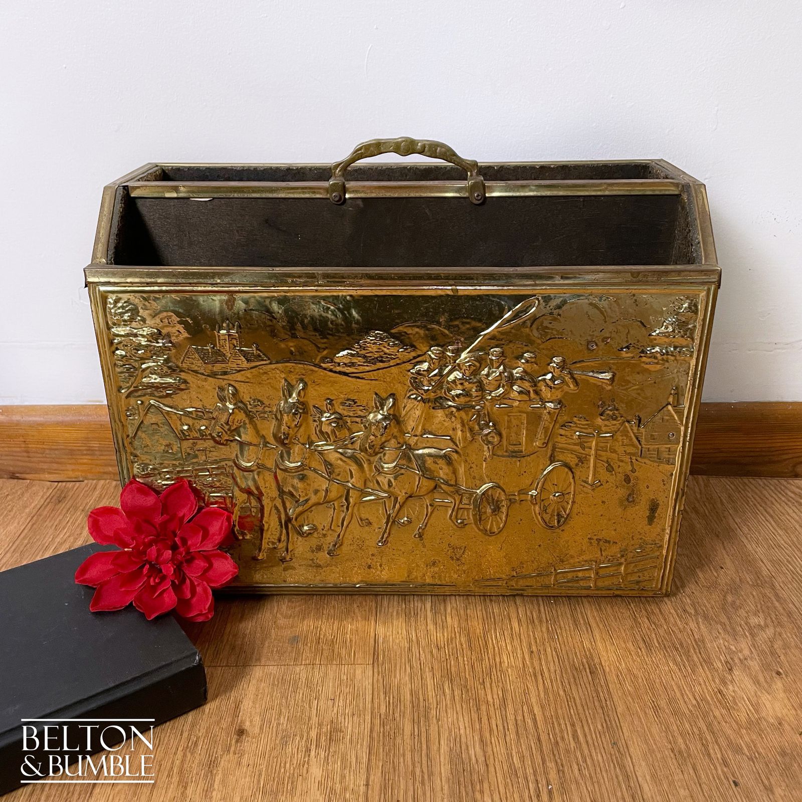 Mid Century Brass On Wood Magazine Holder With Coach & Horses Embossed