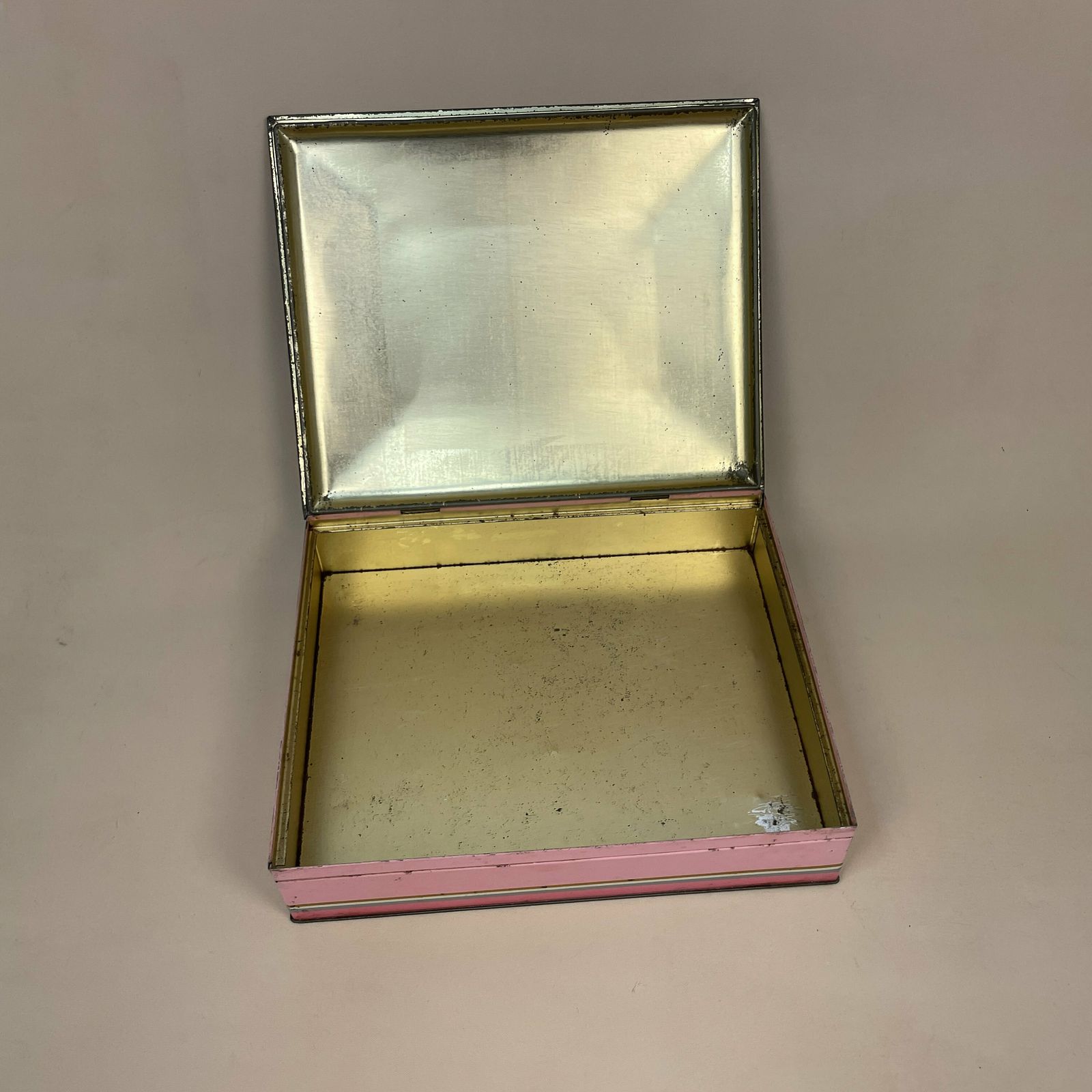 Antique Vintage Metal Tin Edward Sharp & Sons Maidstone Kent Pink Rectangle Blue Lid Rectangle Floral Pattern Retro Display Storage photo buy