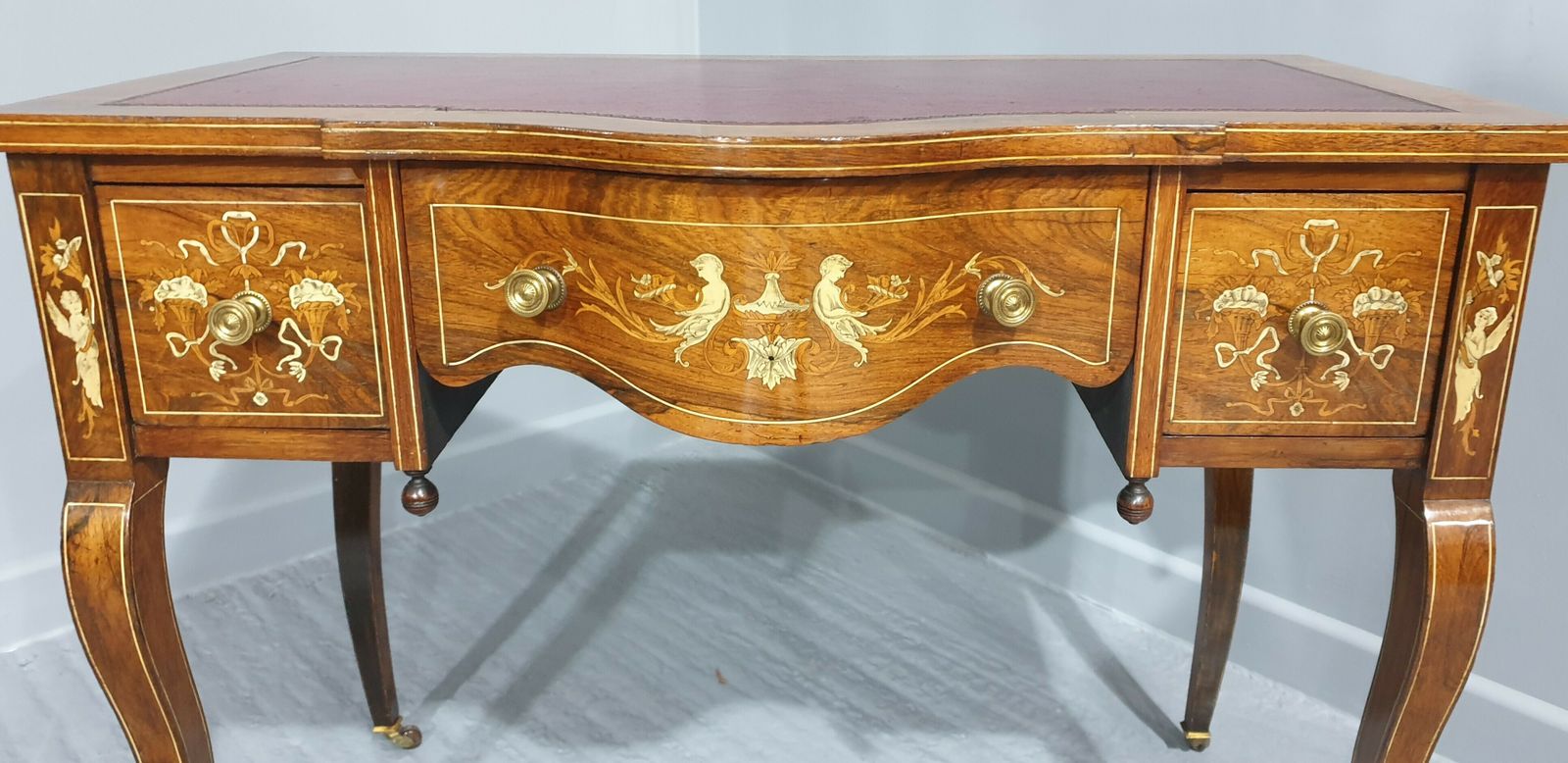 Top Quality Ladies Rosewood Desk photo for sale