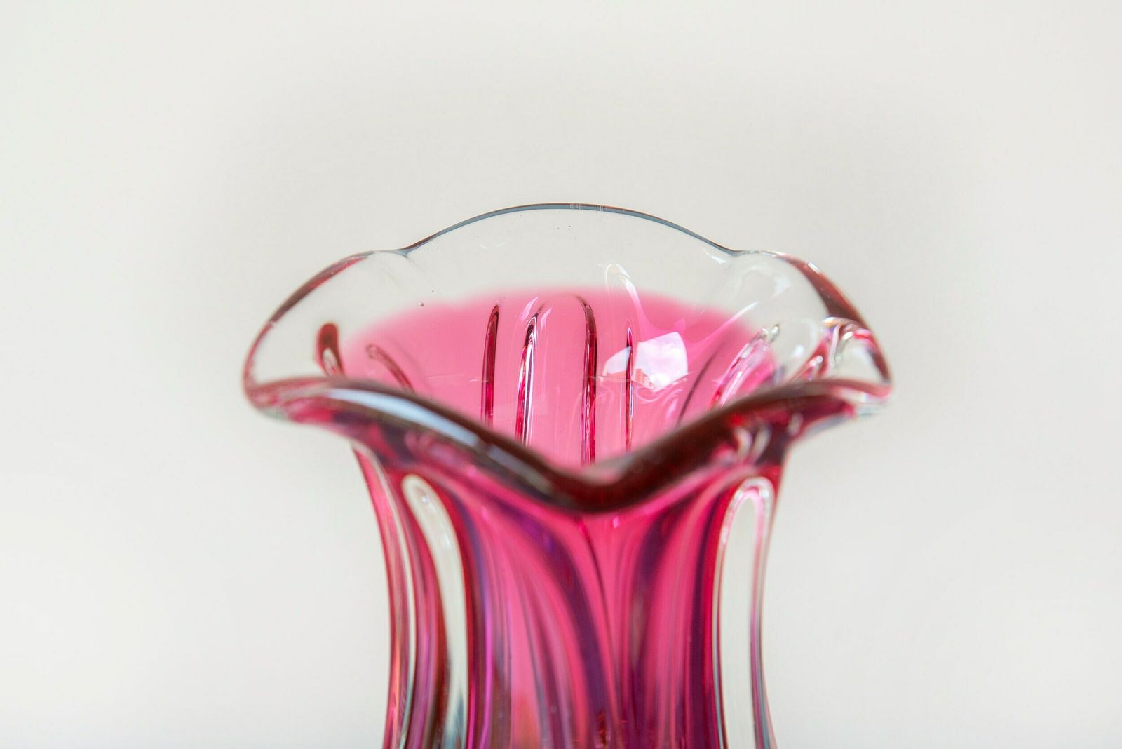 Pink Art Glass Vase By Josef Hospodka, Handblown Czech Flower Vase, 1960s Designer Vase With Scalloped Edge, Mid Century Modern photo vinterior