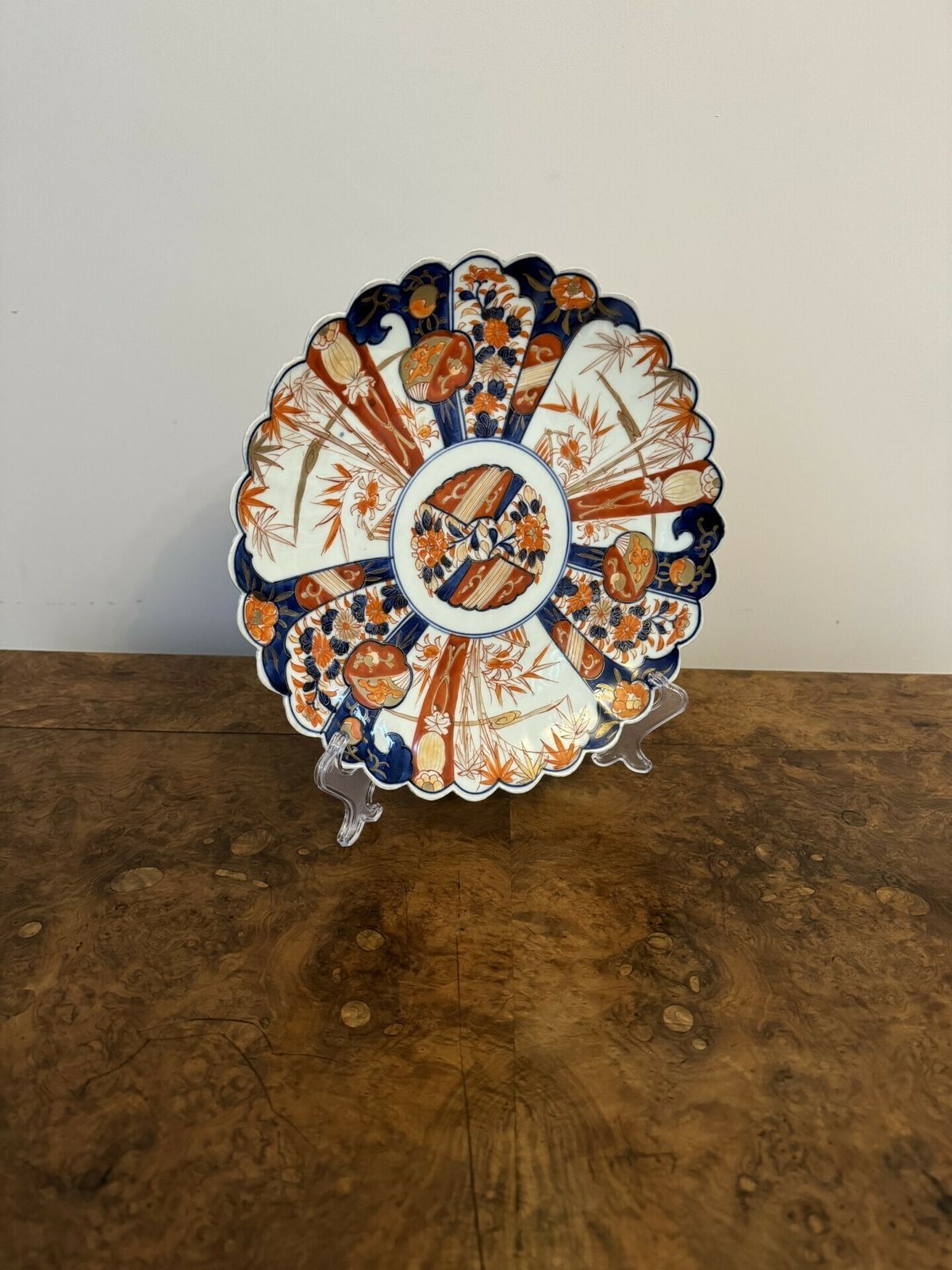 Quality Antique Japanese Imari Scalloped Shaped Edge Large Plate photo furniture