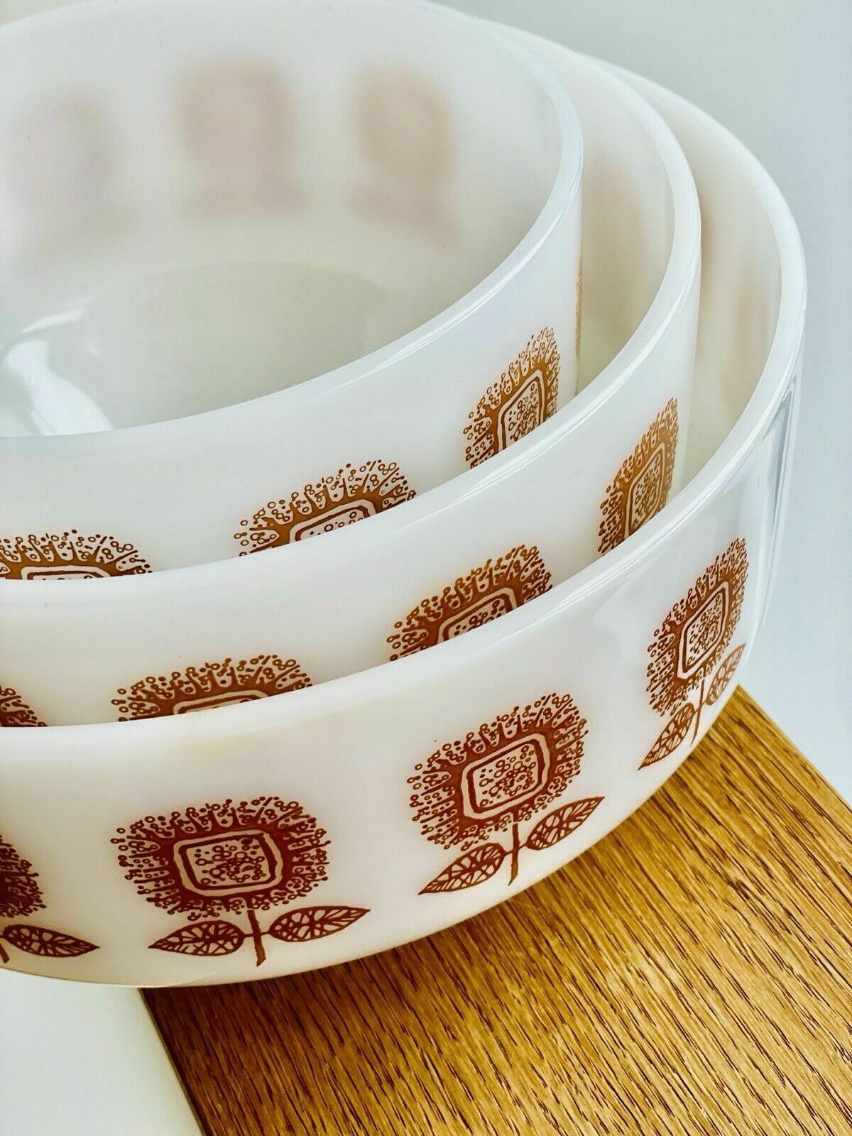 60.0 3 Vintage Federal Connoisseur Sunflower Mixing Bowls From The 1960s. photo