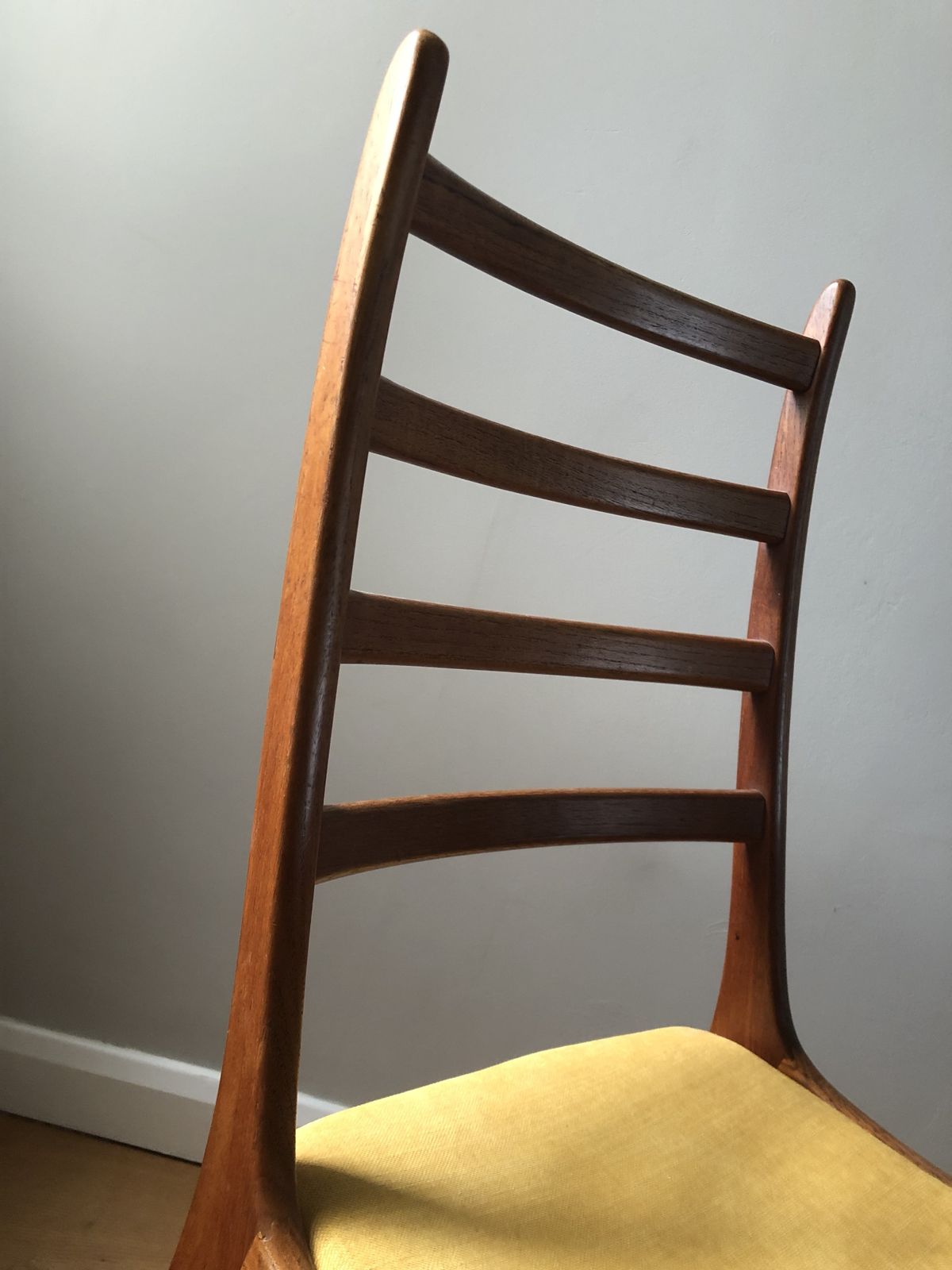 Midcentury Danish Set Of 5 Teak Dining Chairs By Kai Kristiansen C.1960 photo Furniture