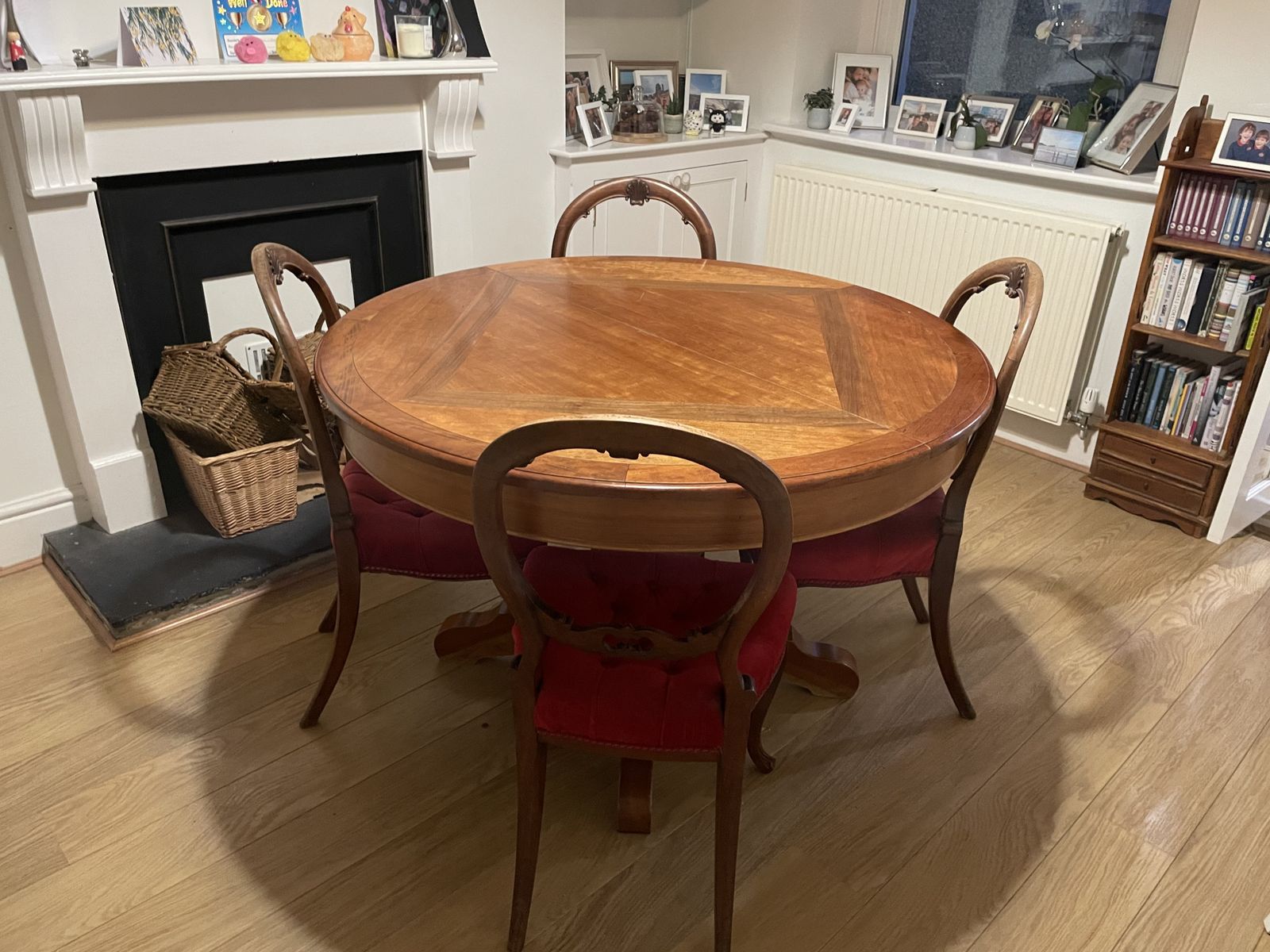 Grange Dining Table And Chairs photo 400.0