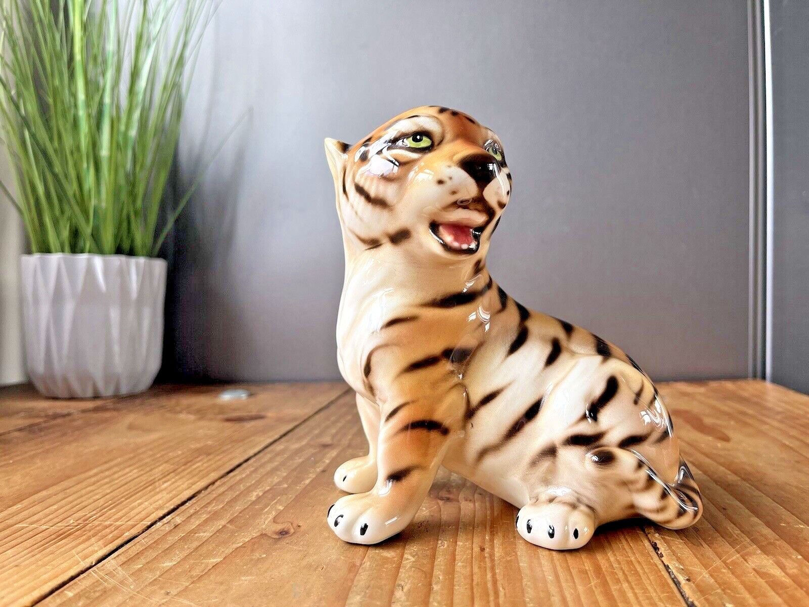 Mid Century 50s Italian Bassano Ceramics Hollywood Glam Tiger Cub Ornament Italy photo furniture