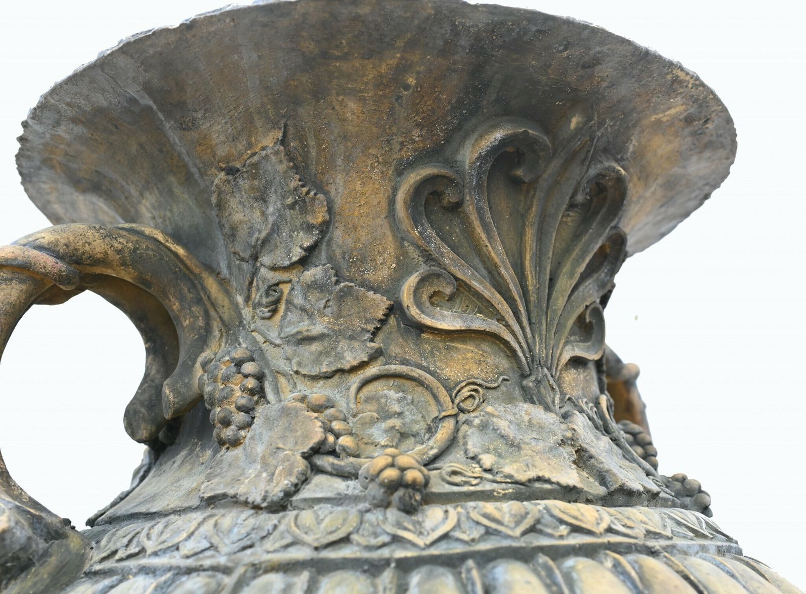 photo buy Pair Stone Garden Urns Classical Amphora English Garden Vase