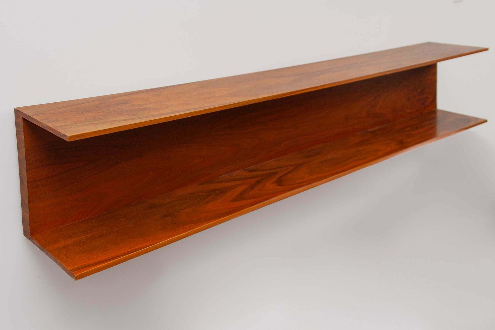 Large Floating Teak Wall Mounted Shelf By Walter Wirtz For Wilhelm Renz, 1960s photo furniture