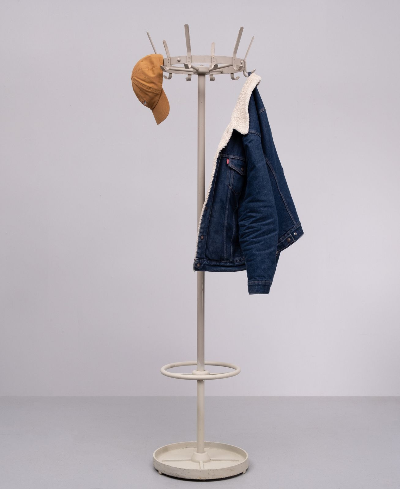Industrial Coat Stand By Friso Kramer For Ahrend De Cirkel, 1960s photo 557.0