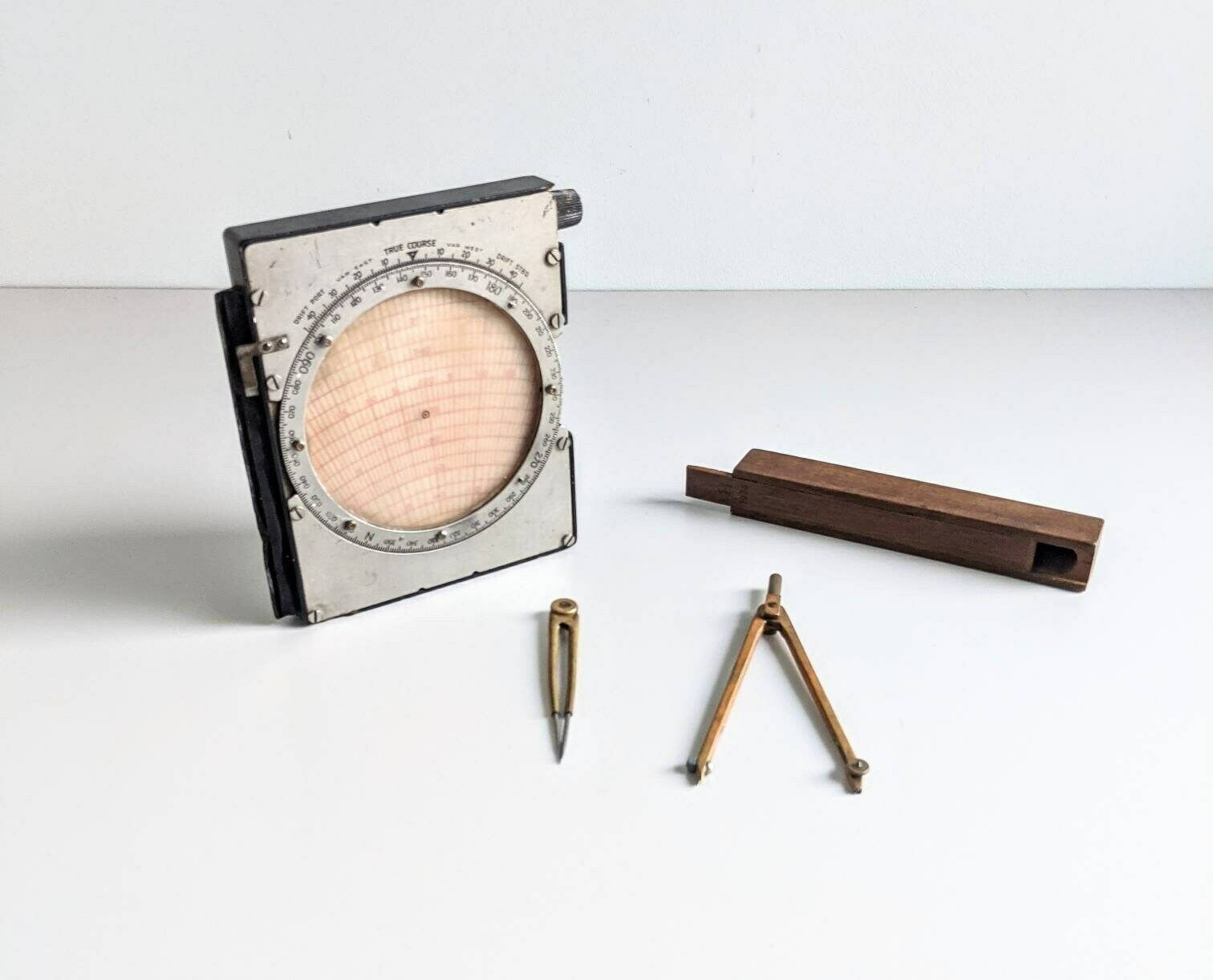 Set Of Air Ministry Navigation Comput And Navigator's Compass & Dividers In The Original Box, Ww2