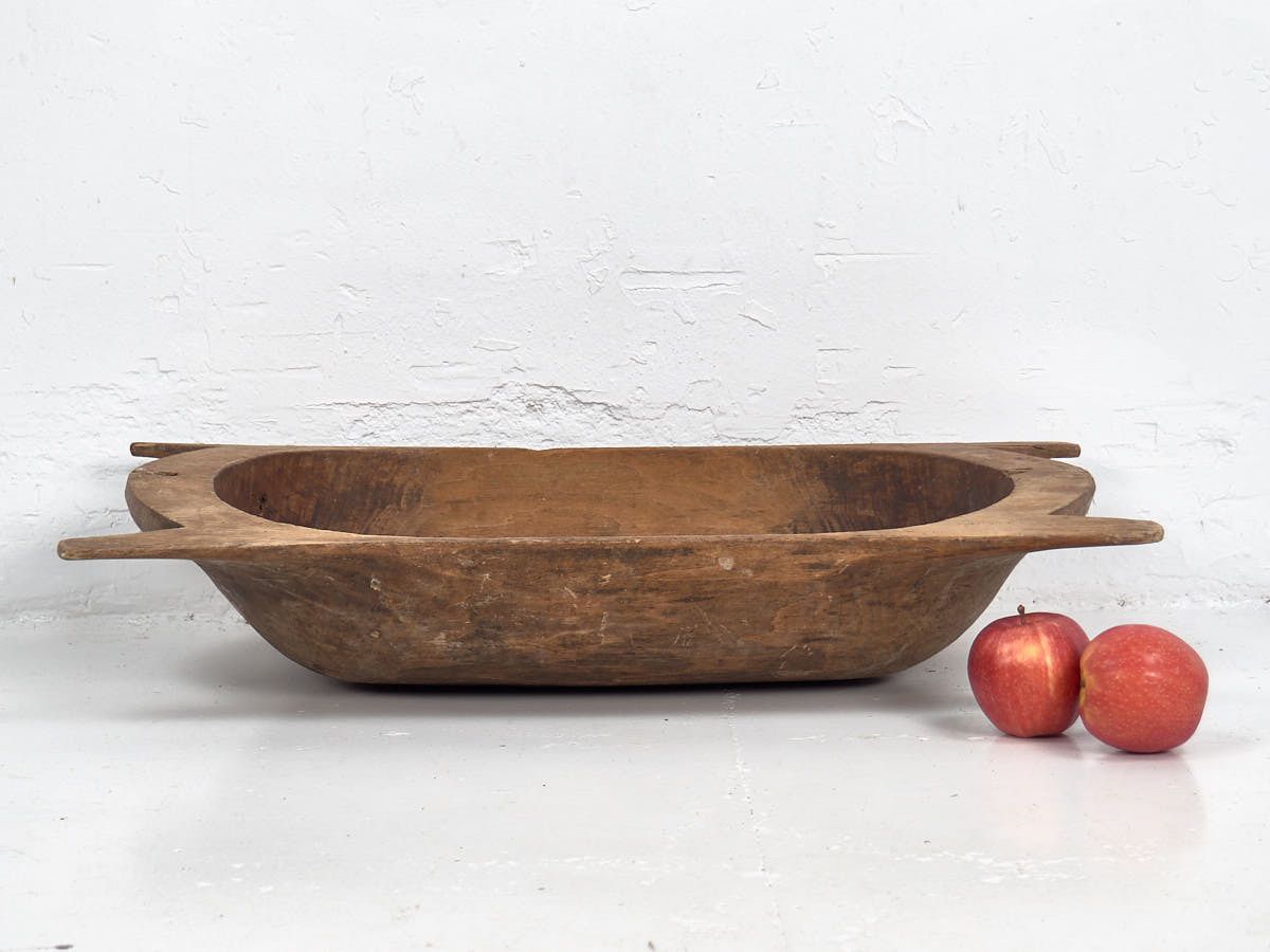 photo furniture Antique Wooden Bowl For Centerpiece (C.1900)