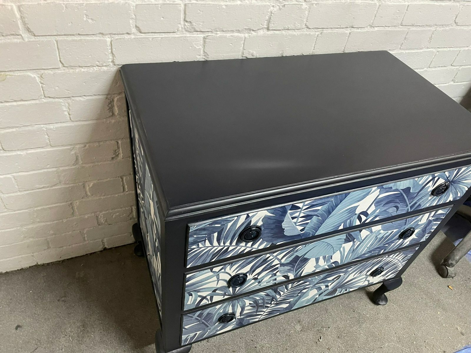 Queen Ann Decoupage Chest Of Drawers   Professional Spray Painted Finish photo Furniture