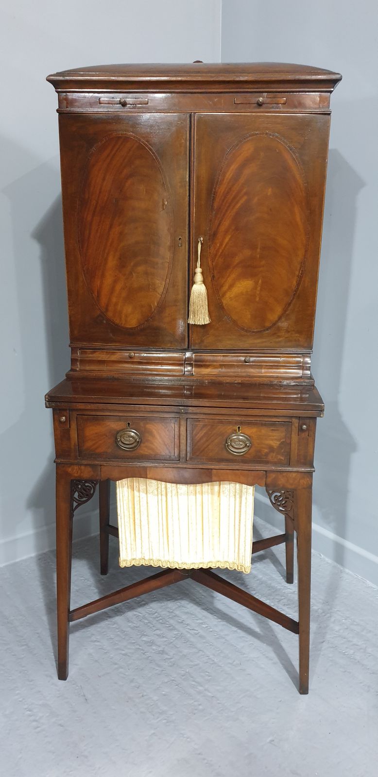 Ladies Georgian Mahogany Desk By 'Gillows' photo buy