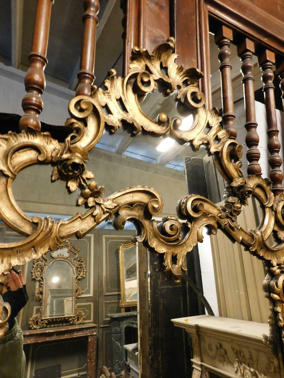 Vintage Chest Of Drawers With Mirror, Gilded With Painted Chinoiserie, Italy