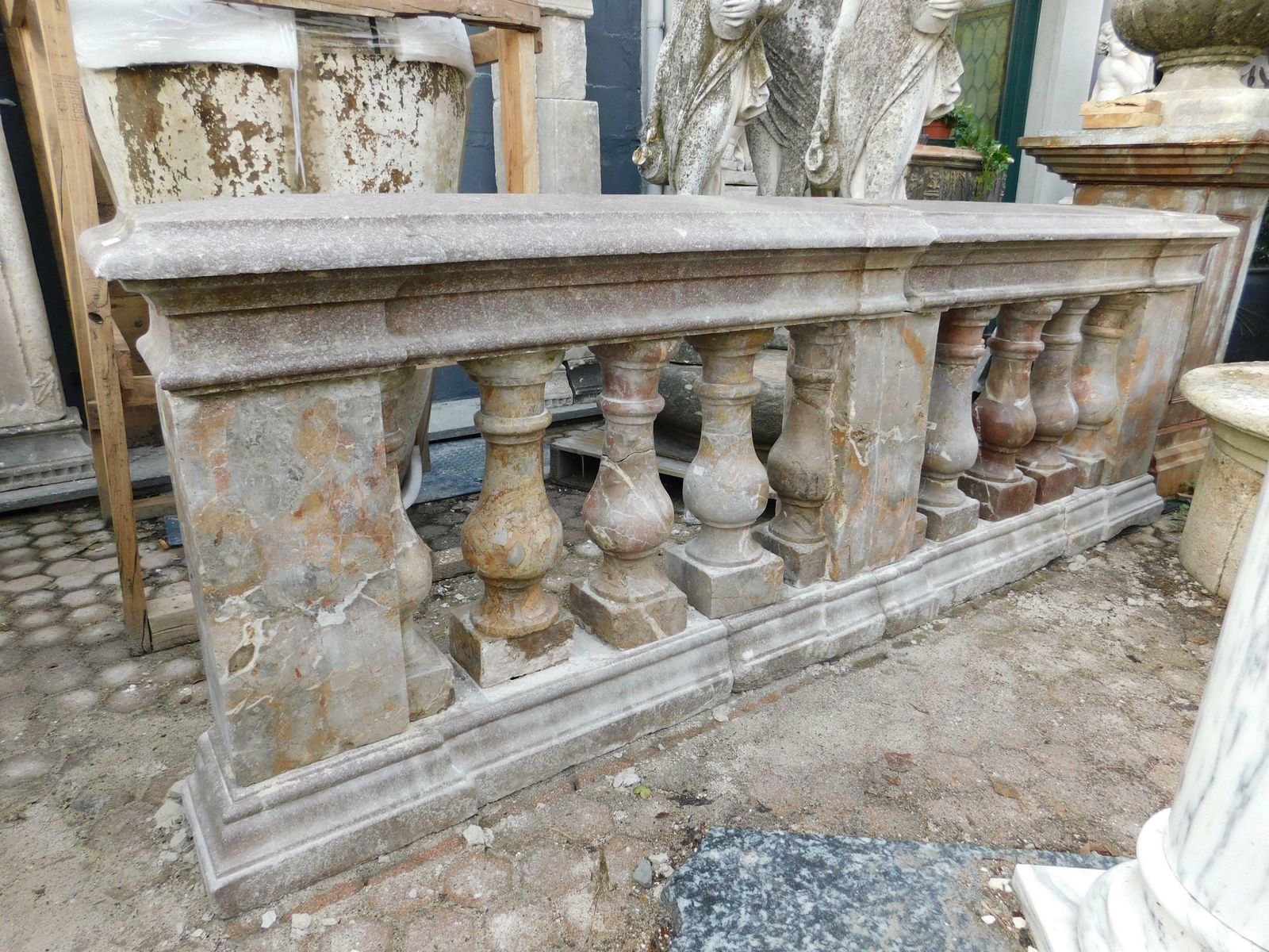 5668.0 Pair Of Pink Marble Balustrade Railings, With Sculpted Columns, Italy photo