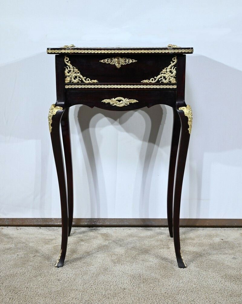 Middle Display Table In Stained Mahogany, Louis XV Style, Napoleon III Period – Mid 19th Century
