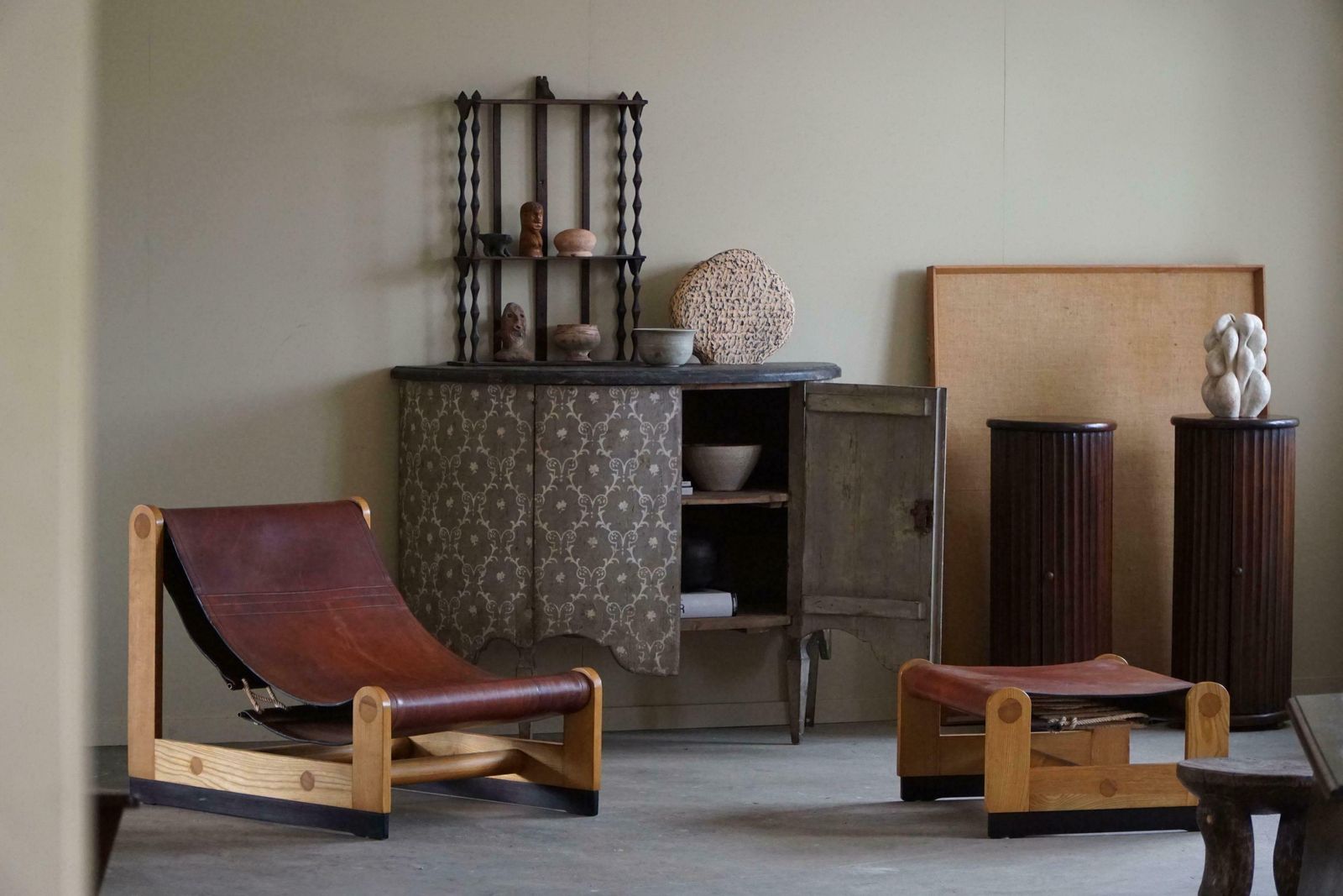 Francesco Lucianetti, Lounge Chairs In Leather & Elm, Italian Modern, 1960s photo vintage