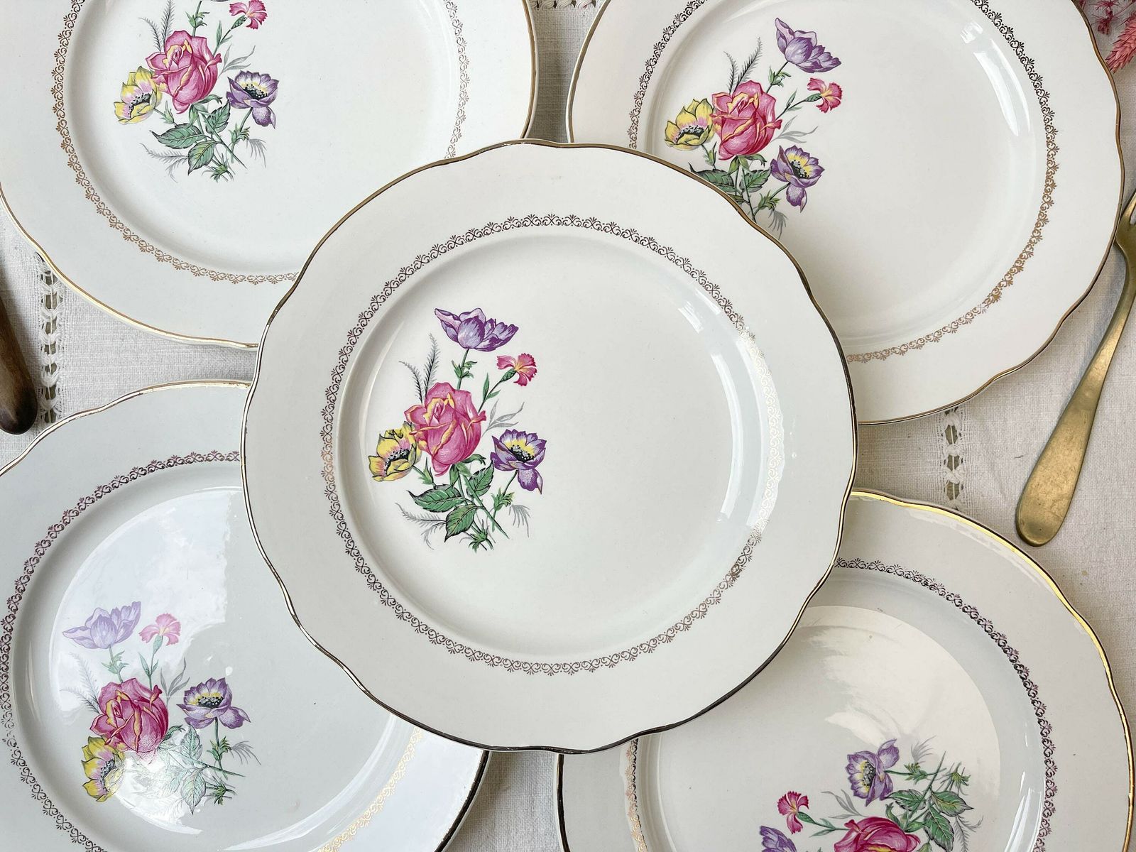 5 Digoin & Sarreguemines Porcelain Dinner Plates Rene Model Made In France 1950   Vintage French Tableware   Flower Plates photo furniture