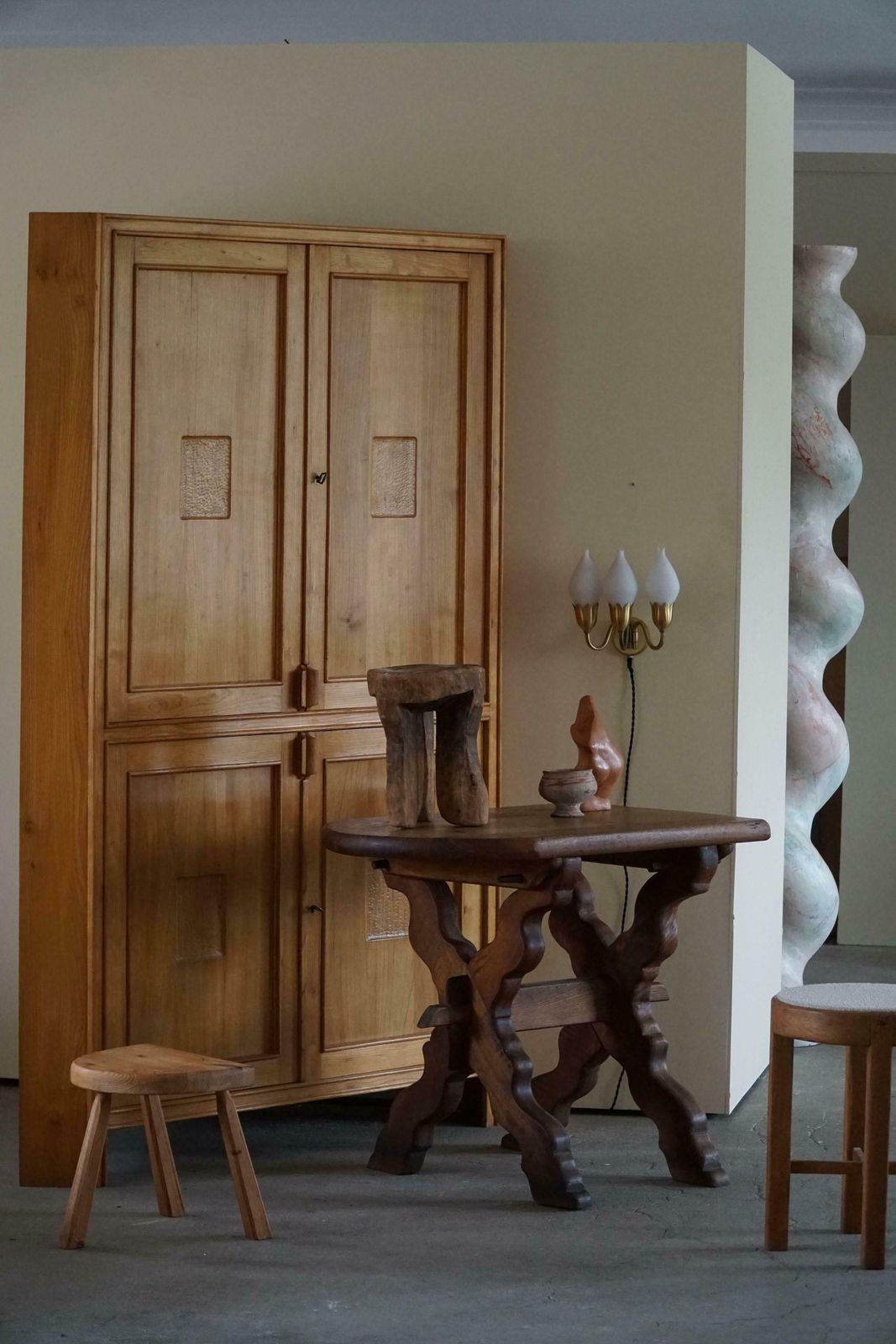 1310.0 Mid Century Wooden Brutalist Desk In Solid Oak, Made In France, 1950s photo
