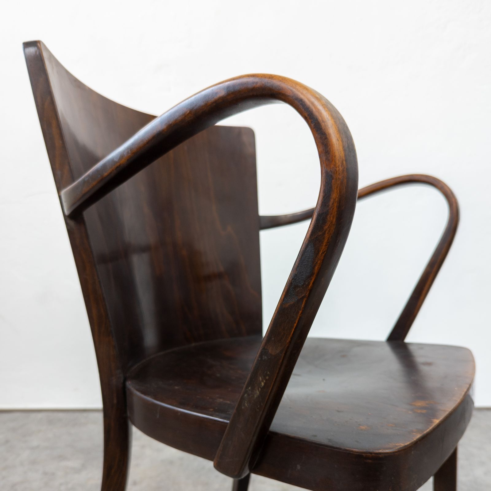 Vintage Bentwood Armchair Thonet B 47 photo furniture