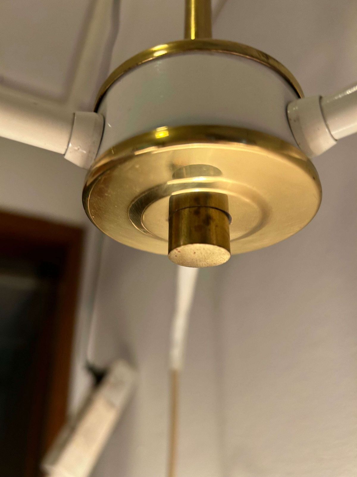 photo furniture Vintage Pendant Lamp Glass Bowls / White Cascading Chandelier / Mid Century Modern 3 Light Bubble Globe Lamp