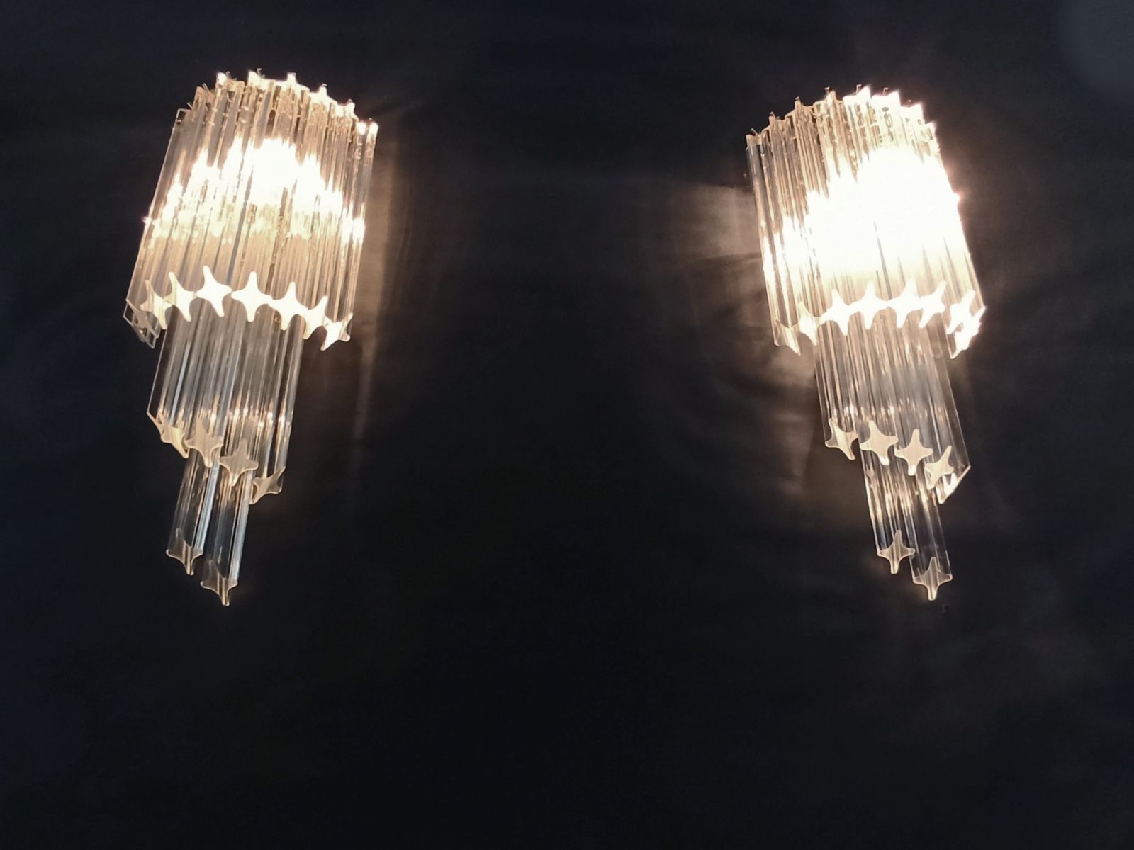 photo vinterior Pair Of Vintage Murano Wall Sconce – 16 Quadriedri Trasparent Prism   Golden Frame