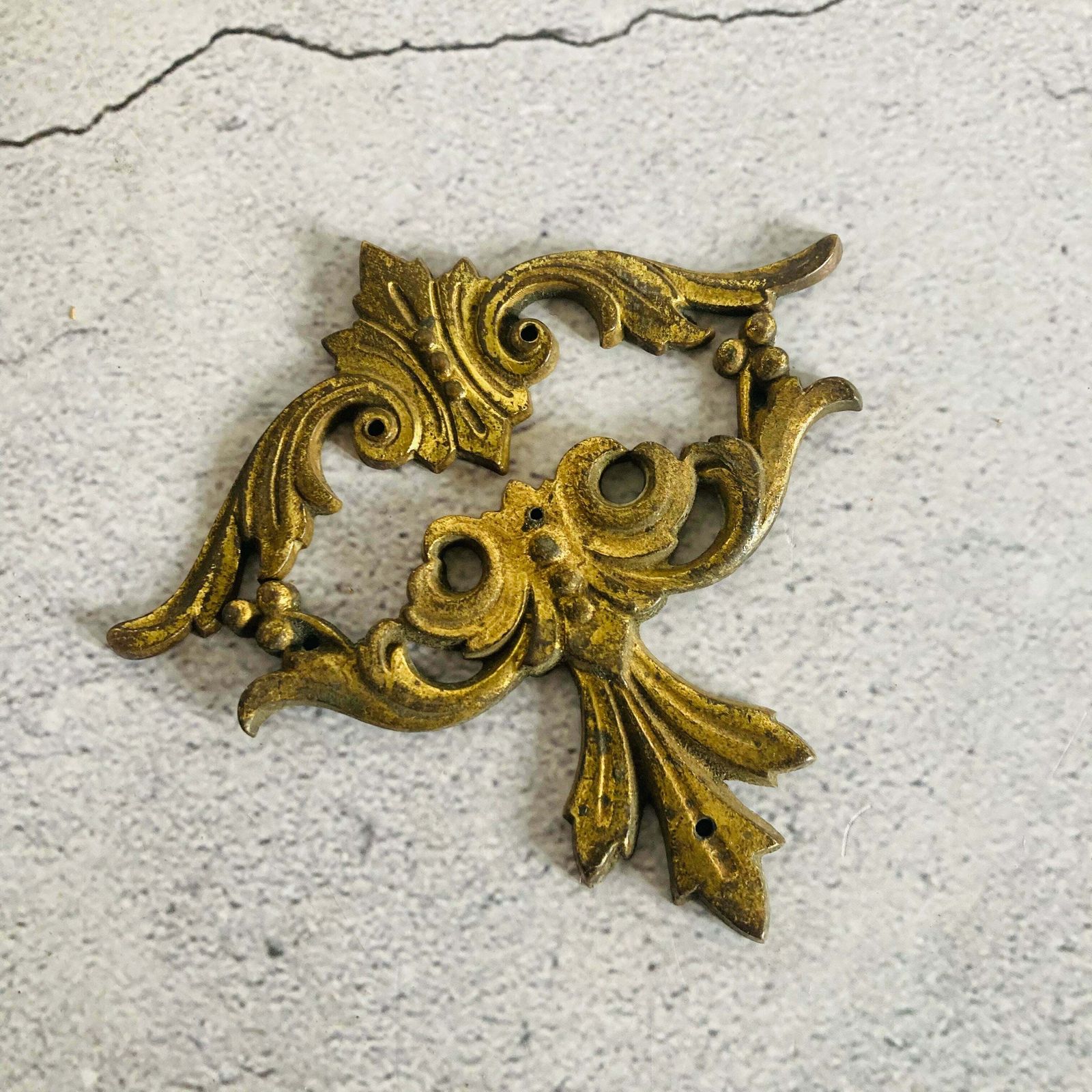 Antique Small Decorative Brass Plaques photo Home Fixtures