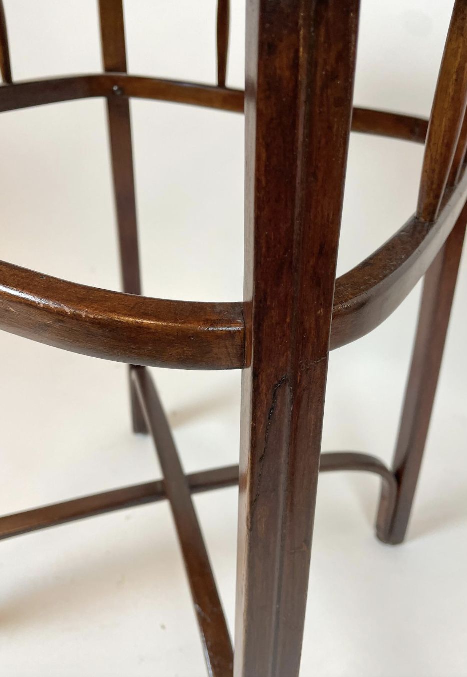 Guéridon/ Side Table By Jacob & Josef Kohn For Gustav Siegel, Vienna Secession photo 1830.0