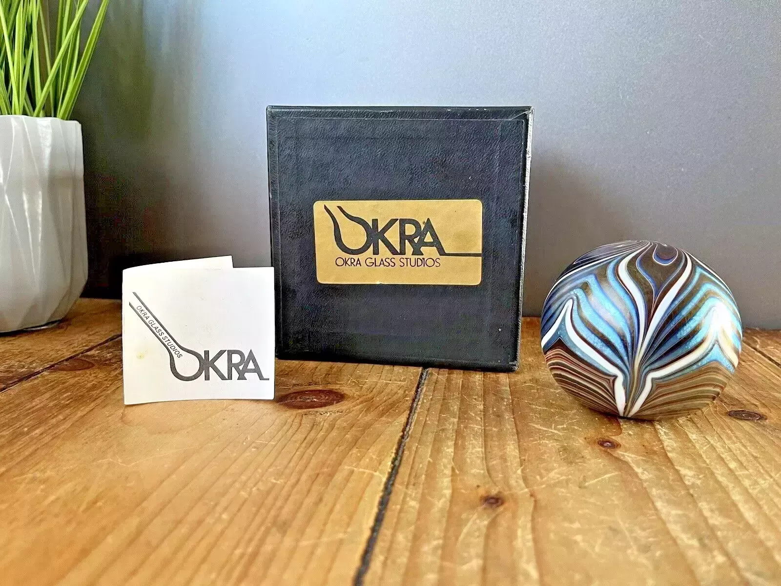 Home Decor C1981 Iridescent Okra Spinarette Swirl Studio Glass Paperweight Richard Golding photo