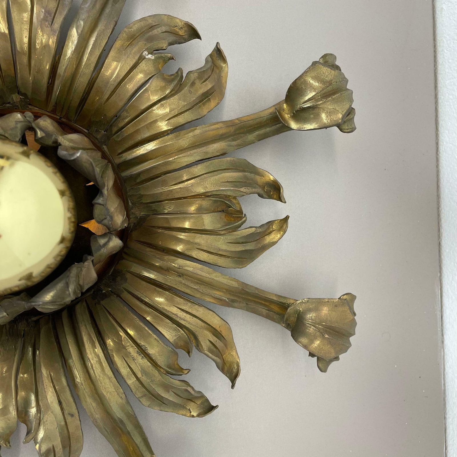 photo furniture 45cm Handmade Brass Stilnovo Style Floral Theatre Wall Ceiling Light, Italy 1970